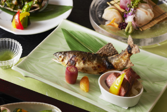 【期間限定】旬の味覚を味わう会席コースのご紹介！夢なびポイントで会席料理を堪能しませんか？